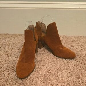 Lucky Brand Brown Leather Ankle Booties Size 8 (#11)